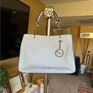 Beautiful cream & gold Michael Kors bag